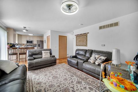 Tiny photo for 504 Pheasant Chase Drive, Bolingbrook, IL 60490 (MLS # 12594267)