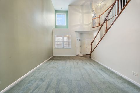 Tiny photo for 2556 Camberley Circle #2-813, Westchester, IL 60154 (MLS # 12609892)