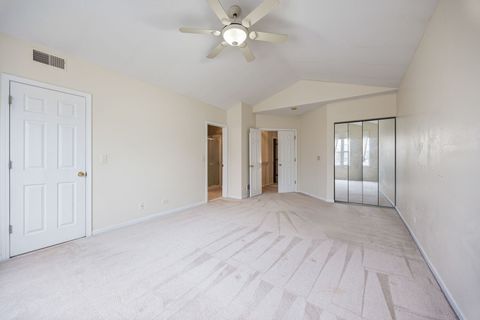 Tiny photo for 2556 Camberley Circle #2-813, Westchester, IL 60154 (MLS # 12609892)