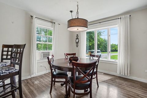 Tiny photo for 5S254 Radcliff Road, Naperville, IL 60563 (MLS # 12670553)