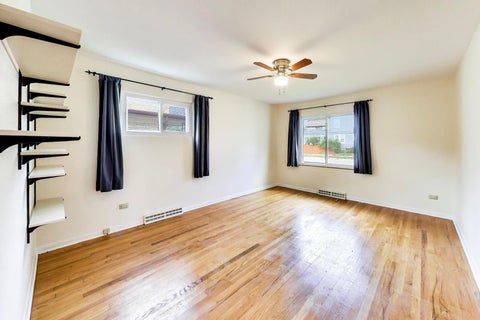 Tiny photo for 427 Holly Court, Villa Park, IL 60181 (MLS # 12772128)