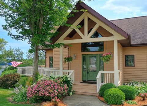 Photo of 26-64 Blackwood Court, Lanark, IL 61046 (MLS # 12563065)