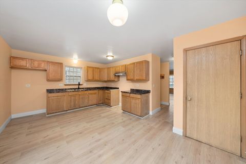 Tiny photo for 4513 S Wood Street, Chicago, IL 60609 (MLS # 12483116)