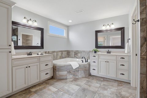 Tiny photo for 4889 Allen Road, Bettendorf, IA 52722 (MLS # 12687724)