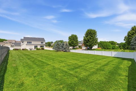Tiny photo for 4889 Allen Road, Bettendorf, IA 52722 (MLS # 12687724)