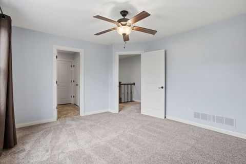 Tiny photo for 4889 Allen Road, Bettendorf, IA 52722 (MLS # 12687724)