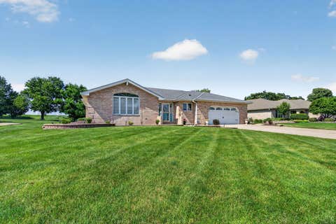 Photo of 12902 W Beaver Lake Drive, Homer Glen, IL 60491 (MLS # 12691354)