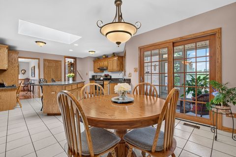 Tiny photo for 12902 W Beaver Lake Drive, Homer Glen, IL 60491 (MLS # 12691354)