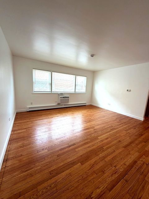 Tiny photo for 4338 WARREN Avenue, Hillside, IL 60162 (MLS # 12603897)