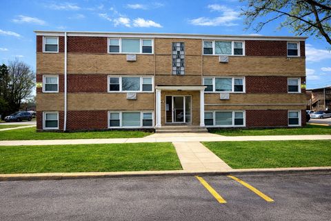 Photo of 4338 WARREN Avenue, Hillside, IL 60162 (MLS # 12603897)