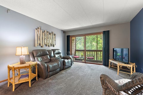 Tiny photo for 8425 W 95th Street #27, Hickory Hills, IL 60457 (MLS # 12703832)