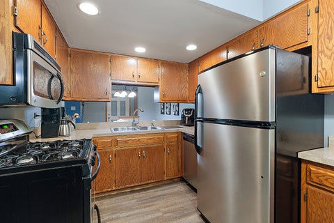 Tiny photo for 8425 W 95th Street #27, Hickory Hills, IL 60457 (MLS # 12703832)