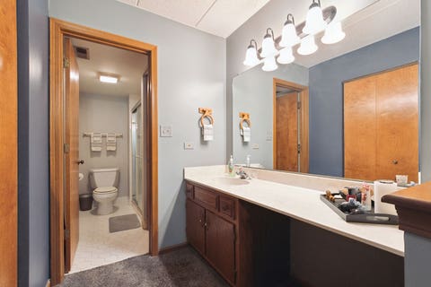 Tiny photo for 8425 W 95th Street #27, Hickory Hills, IL 60457 (MLS # 12703832)
