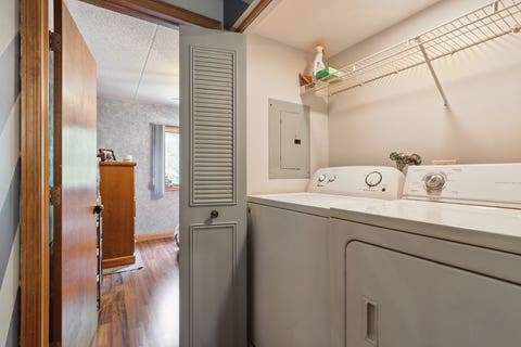 Tiny photo for 8425 W 95th Street #27, Hickory Hills, IL 60457 (MLS # 12703832)