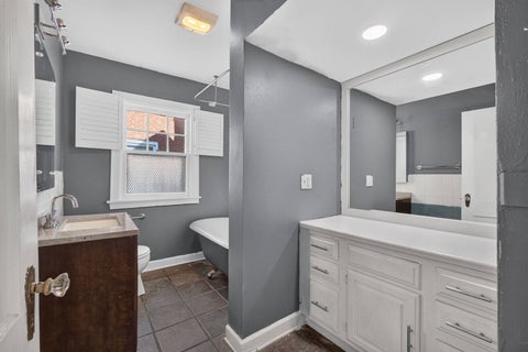 Tiny photo for 1612 Elmore Avenue, Davenport, IA 52803 (MLS # 12791932)