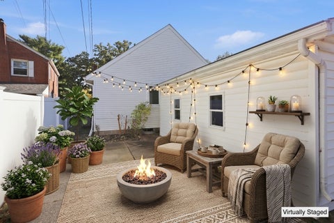 Tiny photo for 1612 Elmore Avenue, Davenport, IA 52803 (MLS # 12791932)