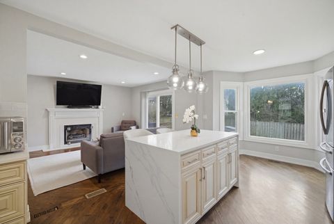 Tiny photo for 2936 Sandalwood Road, Buffalo Grove, IL 60089 (MLS # 12624685)