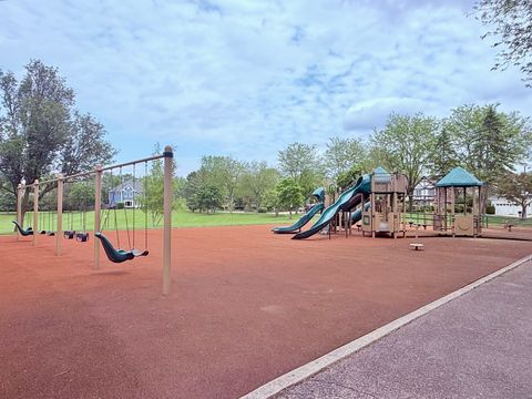 Tiny photo for 2936 Sandalwood Road, Buffalo Grove, IL 60089 (MLS # 12624685)