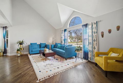 Tiny photo for 2936 Sandalwood Road, Buffalo Grove, IL 60089 (MLS # 12624685)