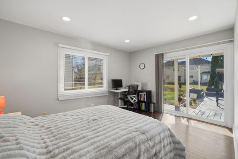 Tiny photo for 2936 Sandalwood Road, Buffalo Grove, IL 60089 (MLS # 12624685)