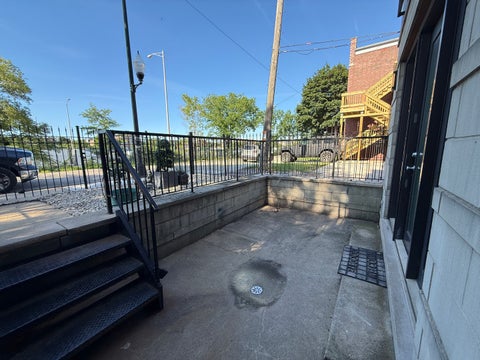 Tiny photo for 2513 W Congress Parkway #1, Chicago, IL 60612 (MLS # 12746115)