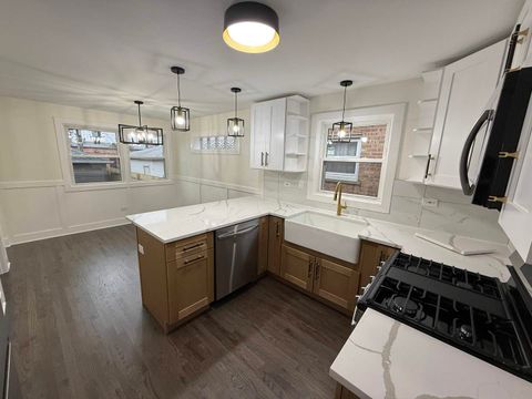Tiny photo for 6230 W 63rd Place, Chicago, IL 60638 (MLS # 12570300)