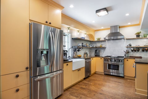 Tiny photo for 740 N Brainard Avenue, La Grange Park, IL 60526 (MLS # 12677710)