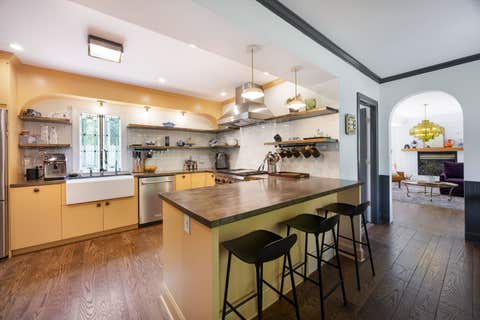 Tiny photo for 740 N Brainard Avenue, La Grange Park, IL 60526 (MLS # 12677710)