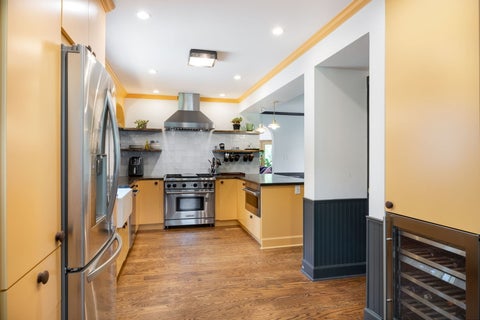 Tiny photo for 740 N Brainard Avenue, La Grange Park, IL 60526 (MLS # 12677710)