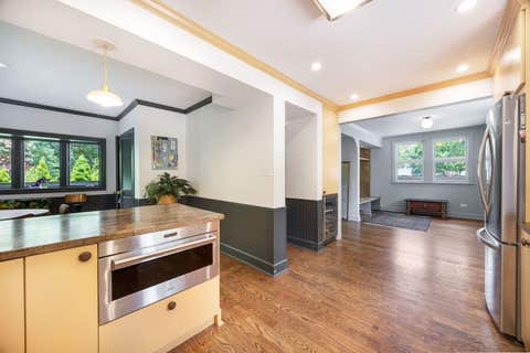 Tiny photo for 740 N Brainard Avenue, La Grange Park, IL 60526 (MLS # 12677710)
