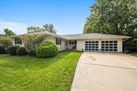 Photo of 2260 Copley Street, Aurora, IL 60506 (MLS # 12783059)