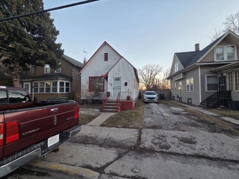 Photo of 221 E 138th Street, Dolton, IL 60419 (MLS # 12578756)
