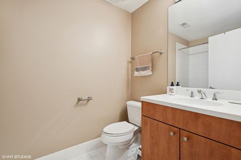 Tiny photo for 565 W Quincy Street #609, Chicago, IL 60661 (MLS # 12558139)