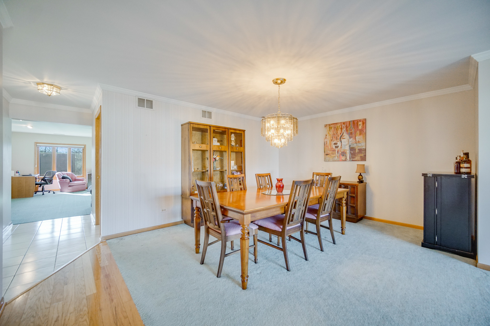 8 Saint Moritz Drive 201