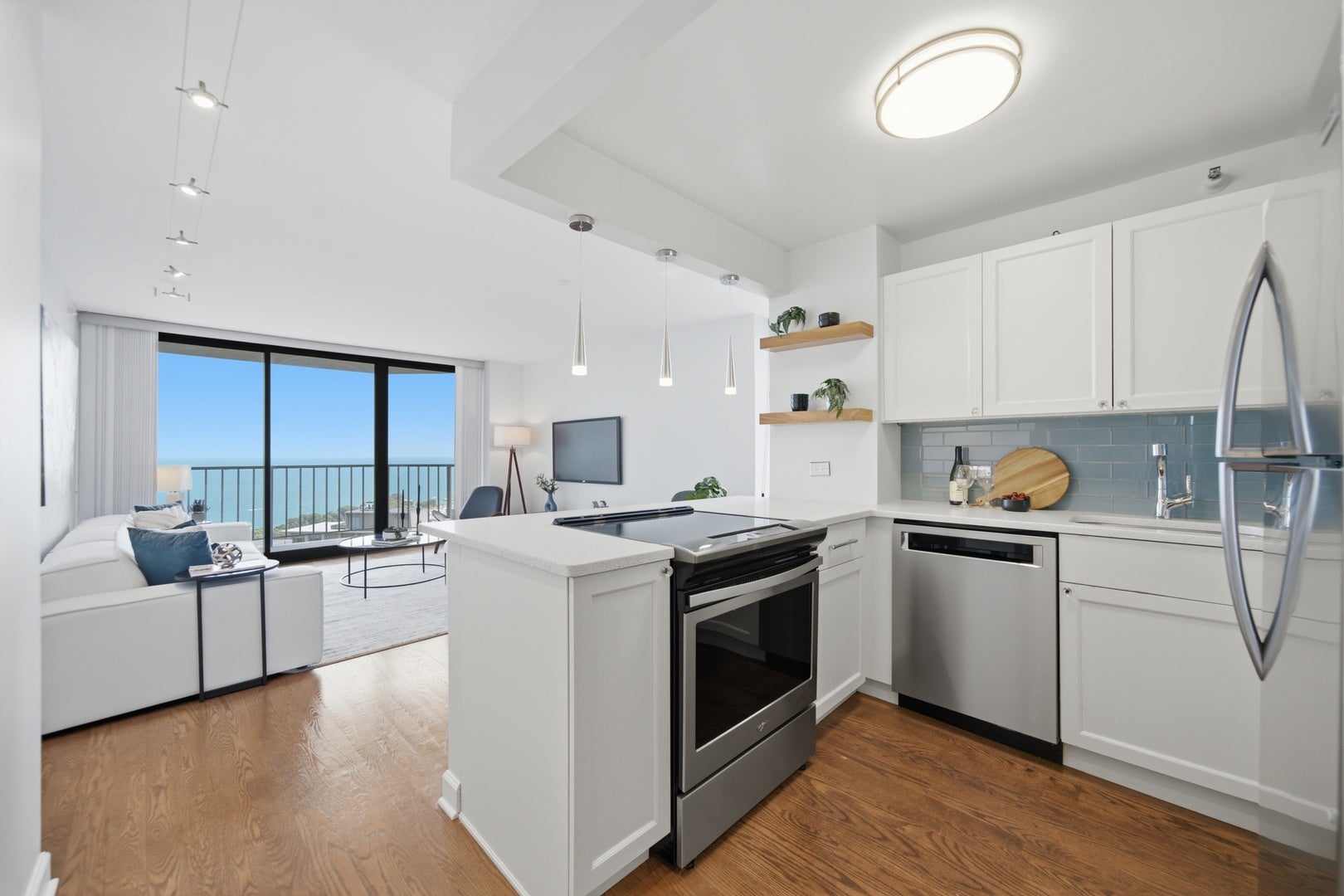 3660 N lake shore Drive 3903
