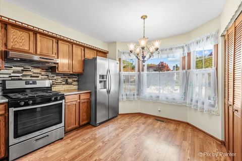Tiny photo for 1120 Emerald Drive, Aurora, IL 60506 (MLS # 12466070)