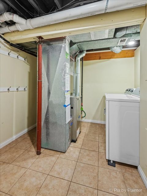 Tiny photo for 1120 Emerald Drive, Aurora, IL 60506 (MLS # 12466070)