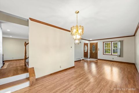 Tiny photo for 1120 Emerald Drive, Aurora, IL 60506 (MLS # 12466070)