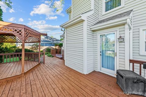 Tiny photo for 1120 Emerald Drive, Aurora, IL 60506 (MLS # 12466070)