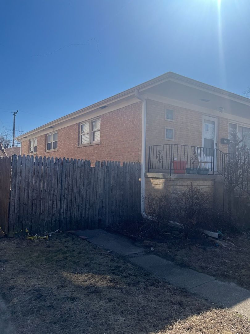 579 INGRAHAM Avenue