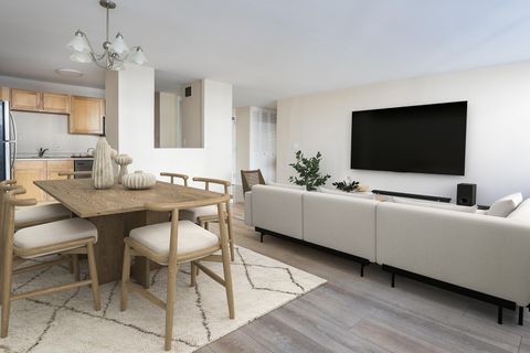 Tiny photo for Chicago, IL 60613 (MLS # 12543081)