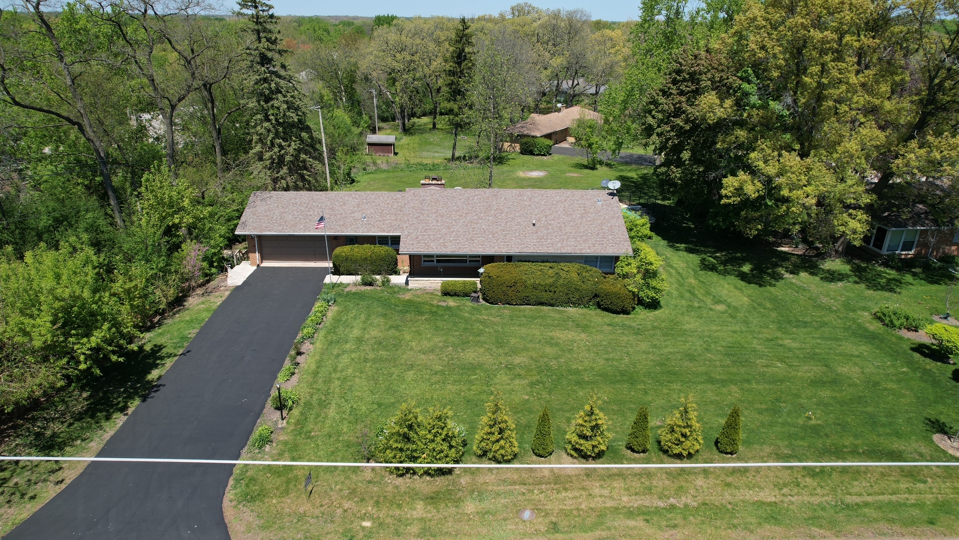 140 E Hillside Road
