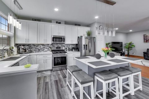 Tiny photo for 8225 Concord Lane #I, Justice, IL 60458 (MLS # 12590436)