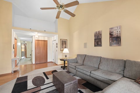 Tiny photo for 6510 Pine Trail Lane #4, Tinley Park, IL 60477 (MLS # 12766605)