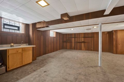 Tiny photo for 5265 W Devon Avenue, Chicago, IL 60646 (MLS # 12537181)