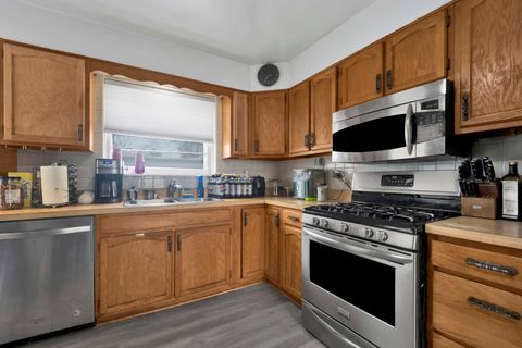 Tiny photo for 5265 W Devon Avenue, Chicago, IL 60646 (MLS # 12537181)