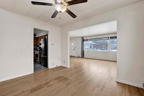 Tiny photo for 5265 W Devon Avenue, Chicago, IL 60646 (MLS # 12537181)