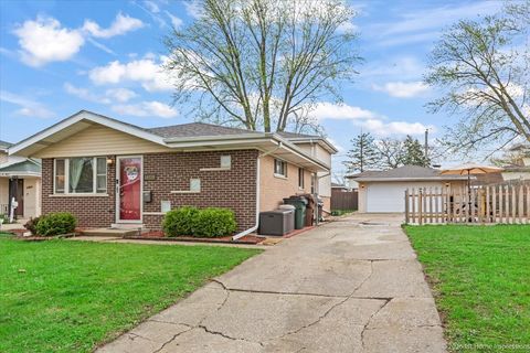 Tiny photo for 16419 Terry Lane, Oak Forest, IL 60452 (MLS # 12589599)