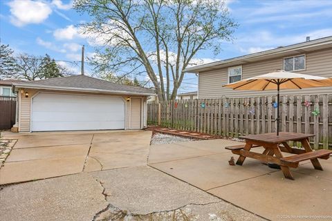 Tiny photo for 16419 Terry Lane, Oak Forest, IL 60452 (MLS # 12589599)