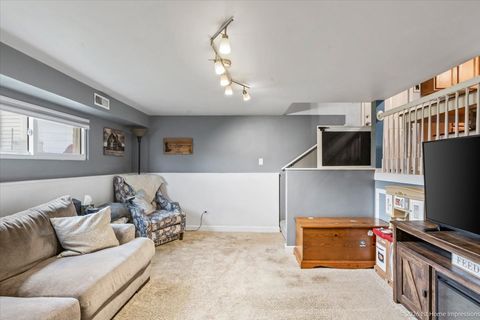 Tiny photo for 16419 Terry Lane, Oak Forest, IL 60452 (MLS # 12589599)